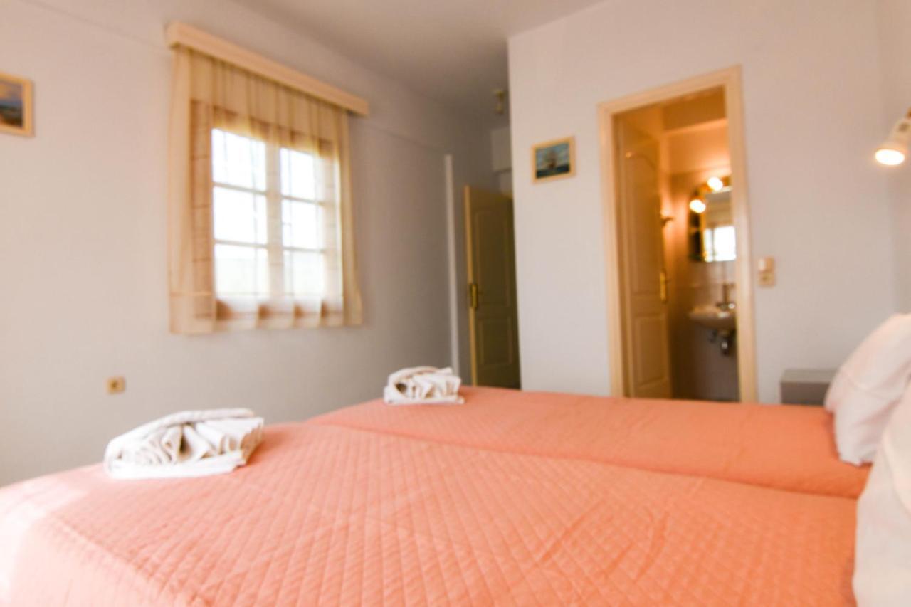Chrys Marie Studios Ireon Exterior photo
